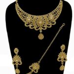 Gold Diamond Choker Necklace